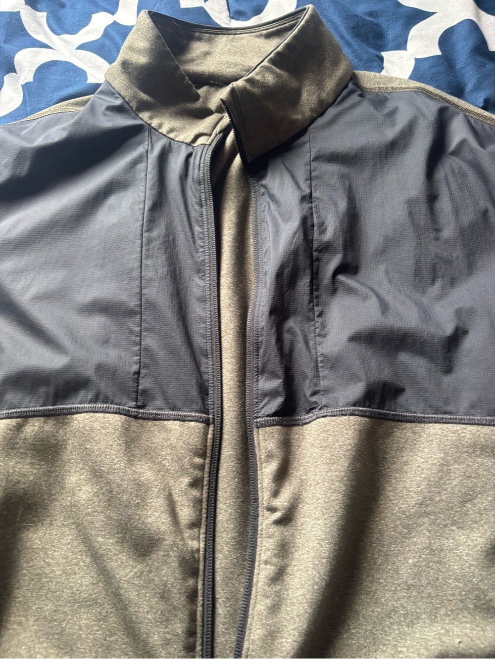 Lululemon Post Session Jacket - Picture 2 of 7